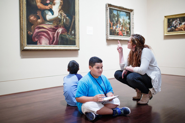 children-on-your-at-the-museum